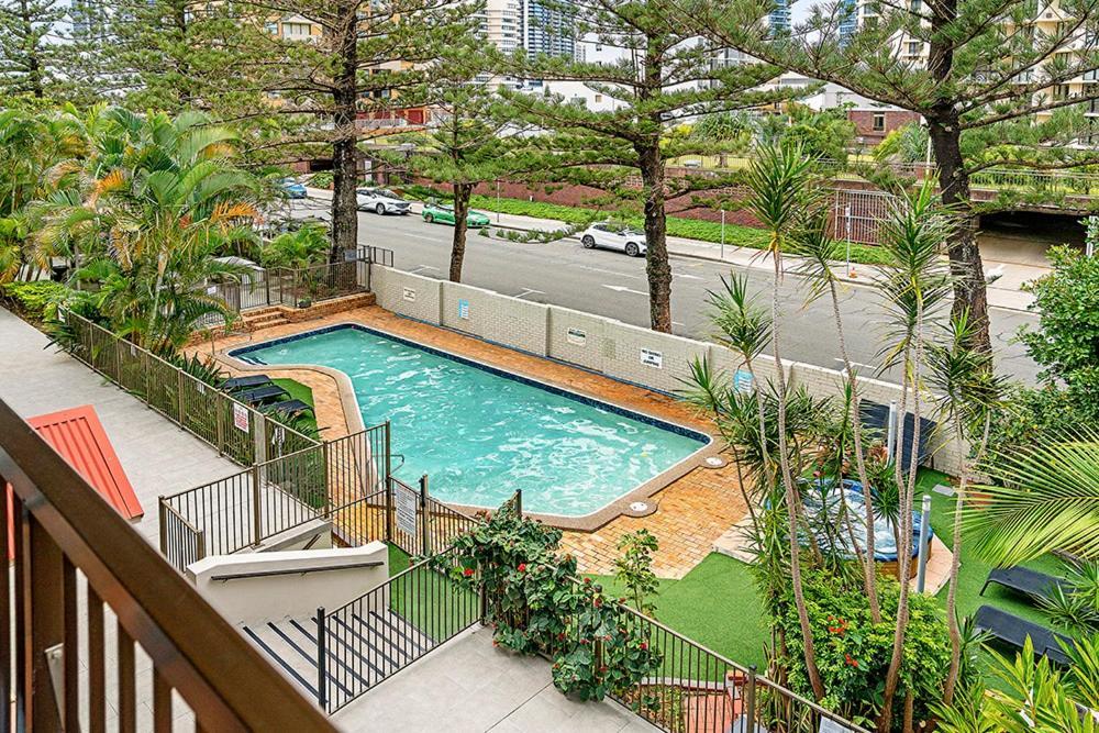 Surfers Paradise- Meters From The Beach! Apartment Gold Coast